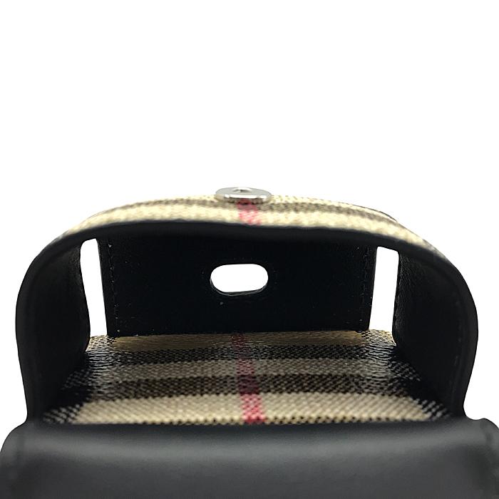 BURBERRY イヤホンケース AirPods Proケース エアポッズプロ BURBERRY イヤホンケース AirPods Proケース エアポッズプロ