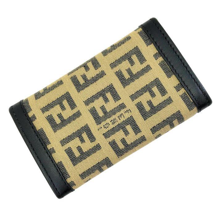 未使用品　箱付き　FENDI フェンディ　キーケース　ズッカ柄　ズッキーノ FENDI（フェンディ） 【中古】FENDI キーケース 6連【ほぼ新品