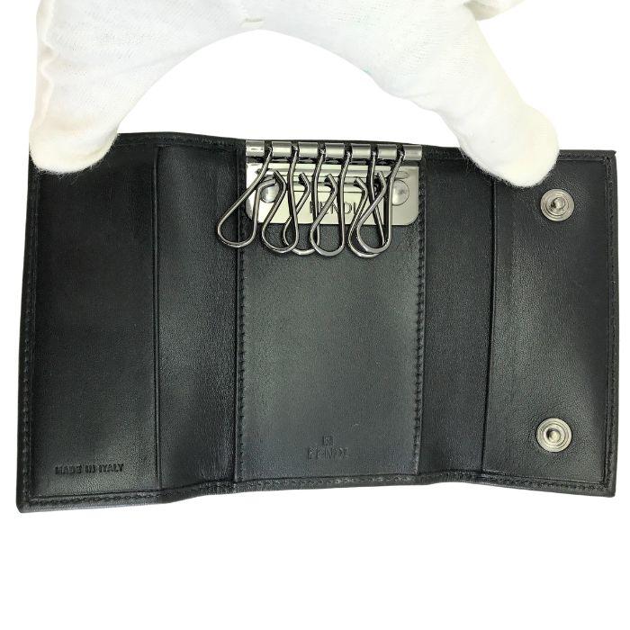 未使用品　箱付き　FENDI フェンディ　キーケース　ズッカ柄　ズッキーノ FENDI（フェンディ） 【中古】FENDI キーケース 6連【ほぼ新品