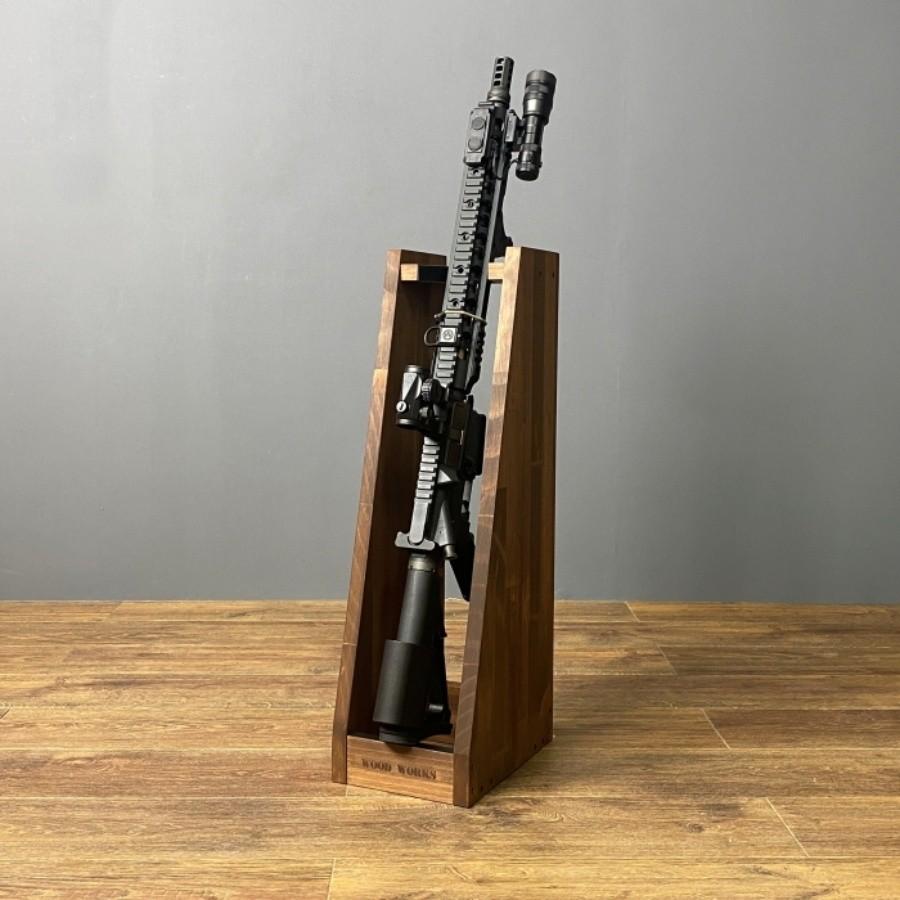 WOODWORKS ガンラック 1丁掛 (色:ブラウン) 木製 日本製 WOODWORKS ガンラック 1丁掛 (色:ブラウン) 木製 日本製