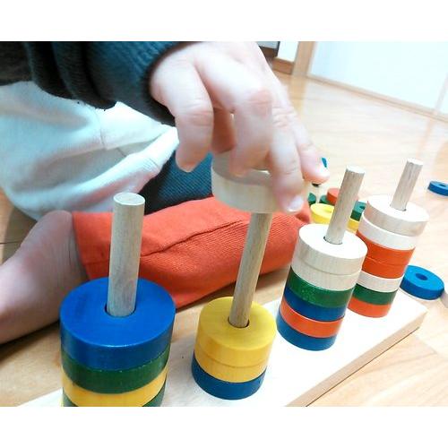 ニック社プラステン木製スタッキングトイ 5個セット ニック社プラステン木製スタッキングトイ 5個セット ニック社