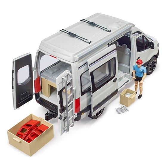 bruder ブルーダー MB キャンピングカー フィギュア付き BR02672 正規販売店 正規輸入品 はたらくくるま ドイツ ミニカー 乗り物 働く車 誕生日 男の子 大きいの画像