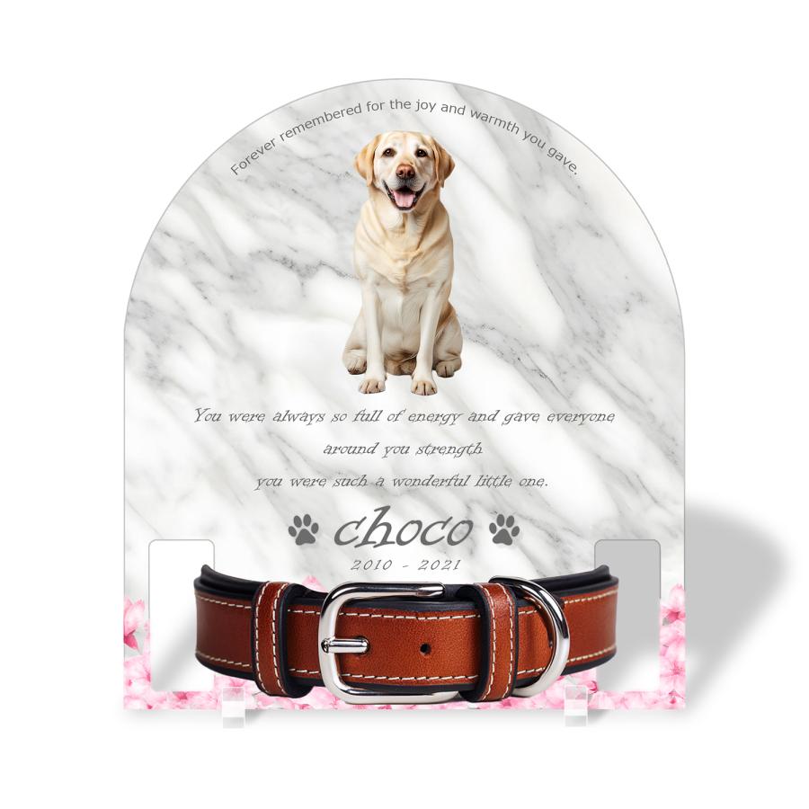 【ペットメモリアル】ペット位牌 犬 猫 名入れ おしゃれアクリルプレート オーダーメイド 首輪タイプ 日本製 (サクラ, 大理石調ホワイト・首輪大) | 