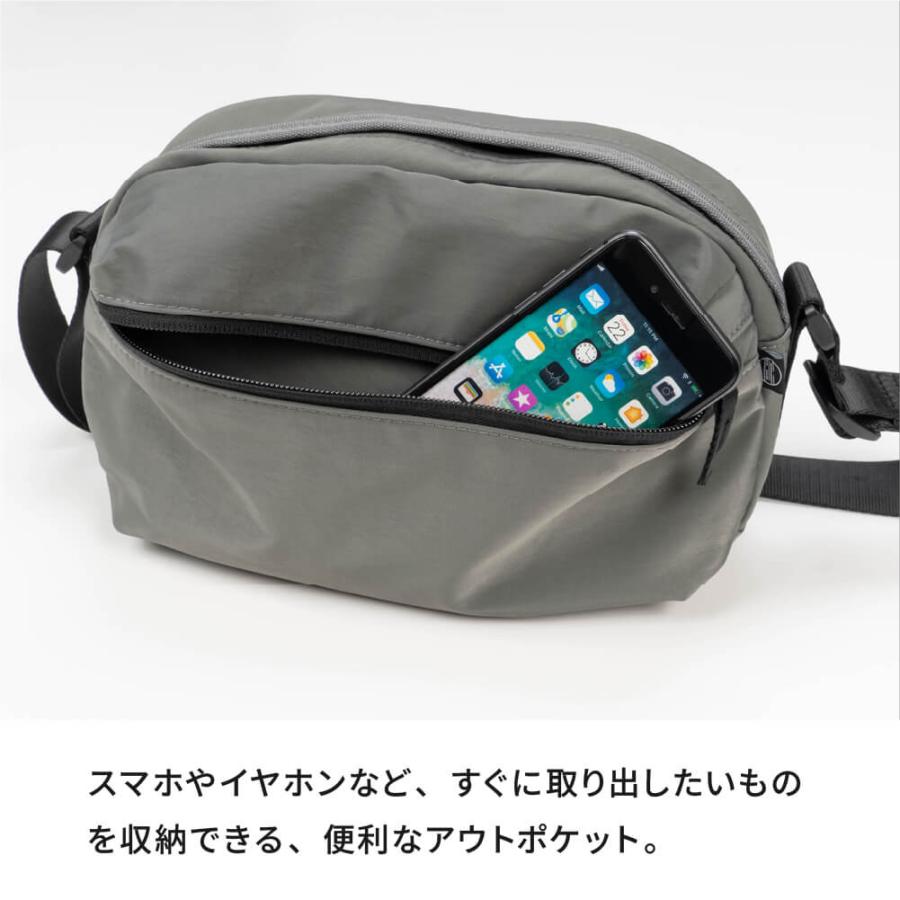 ショルダーバッグ レディース 斜めがけ サブバッグ きれいめ 軽量 軽い メンズ  ナイロン 軽い 仕切り 旅行 ミニ おしゃれ 黒 AH-702 スムースミニショルダー | AME TO HARE | 13