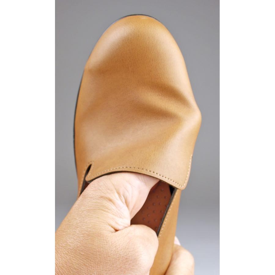 レディース靴 レディーススリッポン ふんわりのびのび スリッポン フラットシューズ 黒 キャメル 幅広 外反母趾 靴 日本製 シューズ |  | 02