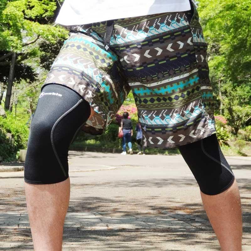 膝サポーター コンフォート ひざ フリーサイズ 黒 保温 速乾 薄い 軽量 皮膚感覚 | naoss | 01