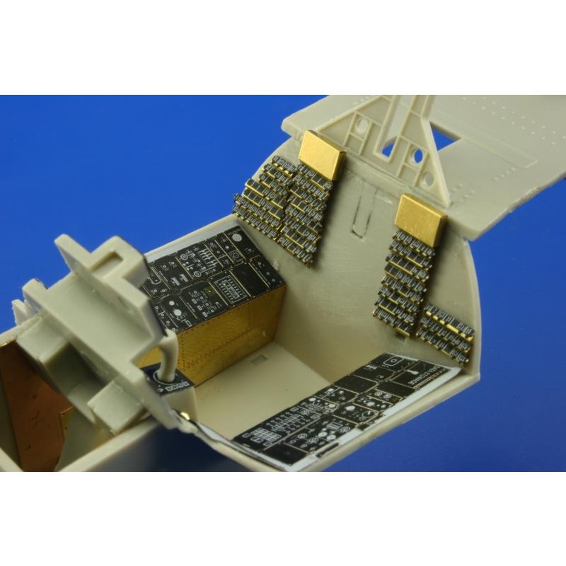 エデュアルド エデュアルド(32529)1/32 F-14A トムキャット内装 エデュアルド エデュアルド(32529)1/32 F-14A トムキャット内装