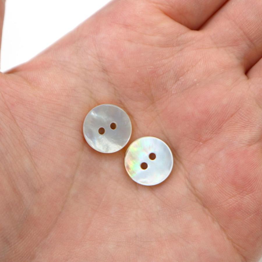 きらきらぷんぷん丸 白蝶貝 二つ穴ボタン シェルボタン 貝ボタン 貝製