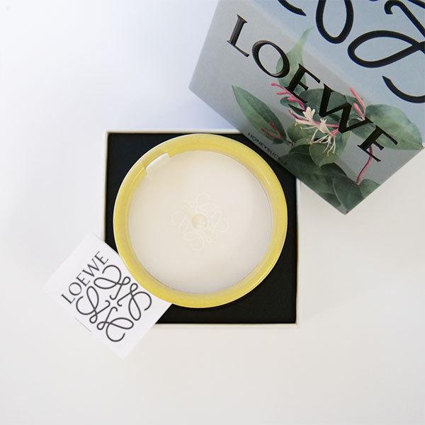 ロエベ LOEWE ジュニパーベリー キャンドルミディアム P000250X36 新品
