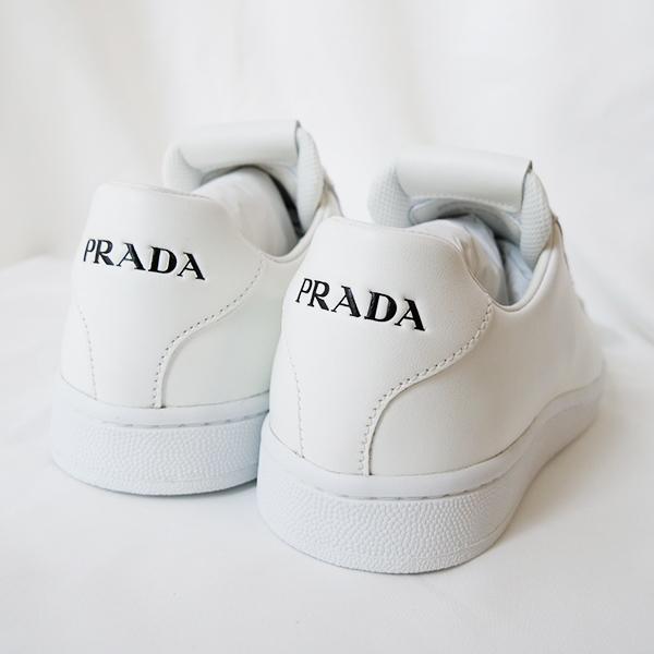 プラダ PRADA 1足ほしい!履き心地◎シンプルな大人のスニーカー メンズ