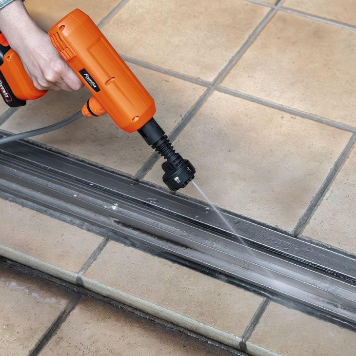 ファミラ 充電式 高圧洗浄機DX 14点セット ペットボトル ハンディ