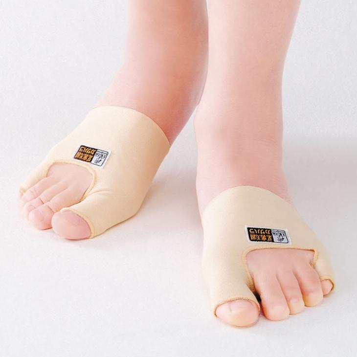 母趾 足指サポーター 外反母趾 サポーター 男女兼用 ベージュ フリーサイズ 外反母趾サポーター 4枚組 日本製 笠原式 内反小趾 足指サポーター