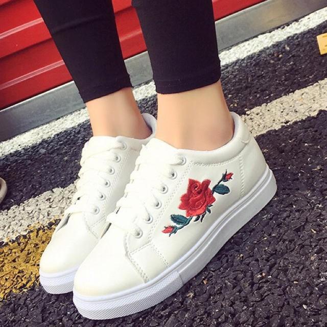 花柄スニーカー ホワイト 白 レディース Floral Pattern Sneakers World Treasure 通販 Yahoo ショッピング
