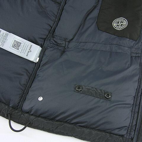 STONE ISLAND（ストーン アイランド） 完売御礼 メンズ ダウン
