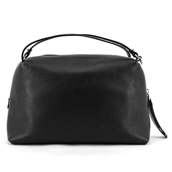 GIANNI CHIARINI ブラックショルダーバッグ　Mサイズ GIANNI CHIARINI（ジャンニ キアリーニ） レディース ショルダーバッグ