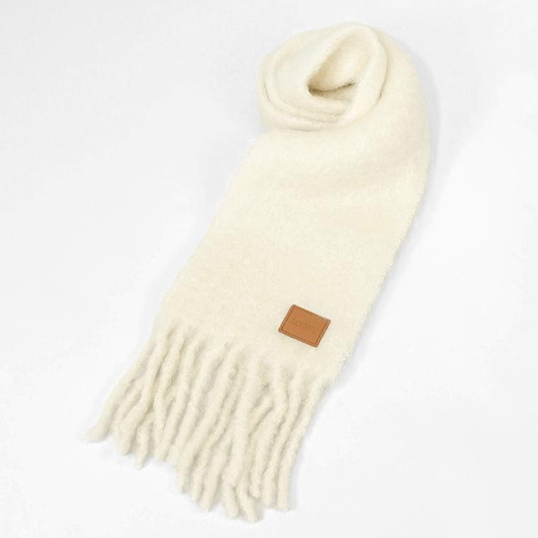 LOEWE マフラー　ストール　白　ホワイト 楽天市場】【ロエベ】Loewe ロゴ ブローチ付 アナグラム