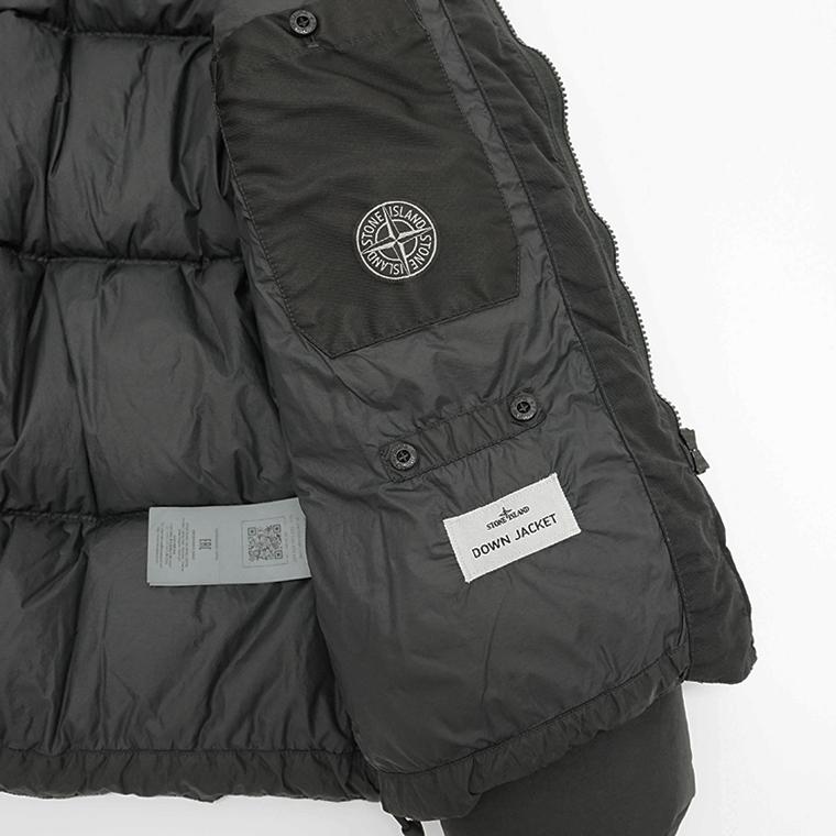 STONE ISLAND（ストーン アイランド） メンズ ダウンジャケット