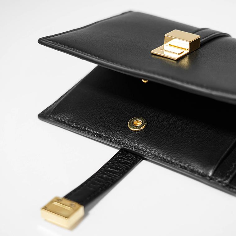 MARNI マルニ レディース 2つ折り財布 PRISMA PFMO0103U1 P5298 MARNI マルニ レディース 2つ折り財布 PRISMA PFMO0103U1 P5298