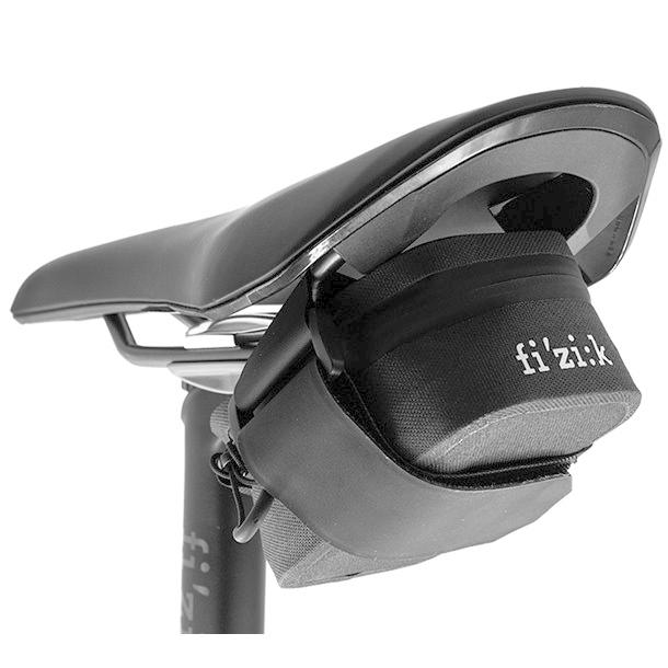 フィジーク（fi'zi:k） fizik サドルバッグ FIZIK : ワールドサイクル