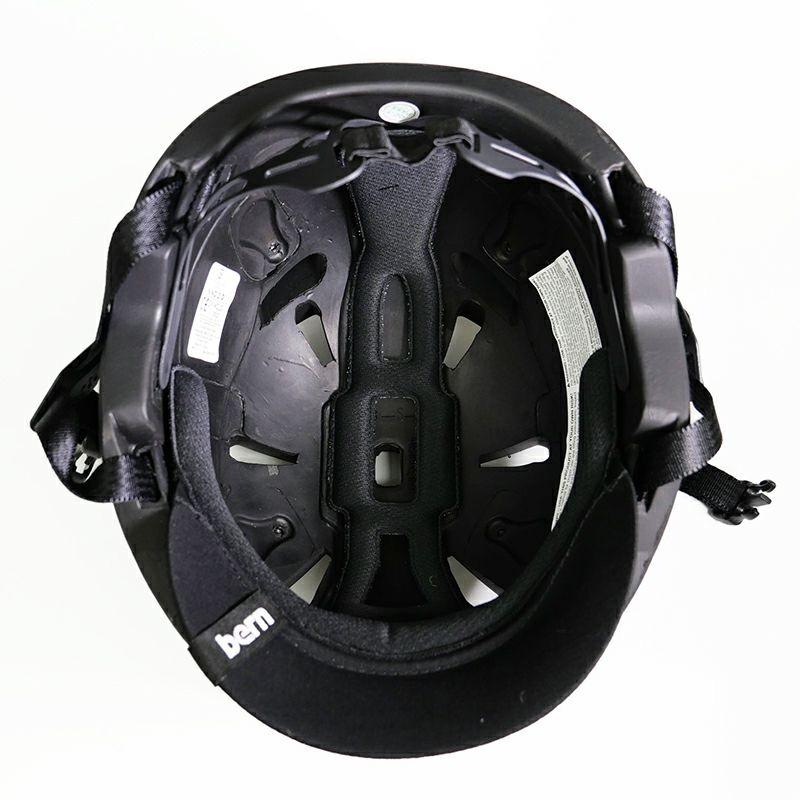 バーン NINO2.0（ニーノ2.0） マットブラック キッズヘルメットの画像