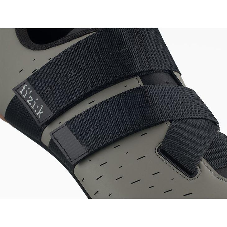 fizik テラ　パワーストラップ　SPDシューズ26センチ マッド/カラメル fizik テラ パワーストラップ SPDシューズ26センチ マッド