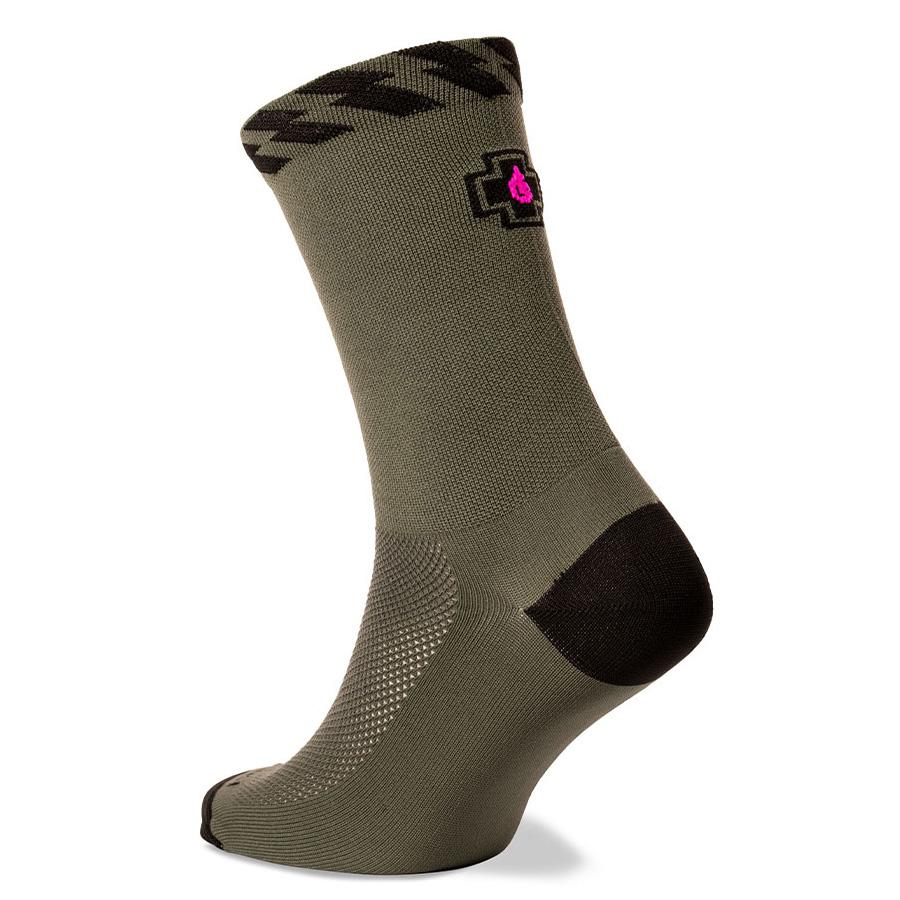 マックオフ TECHNICAL RIDERS SOCKS グリーン : ワールドサイクル - 通販 - Yahoo!ショッピング