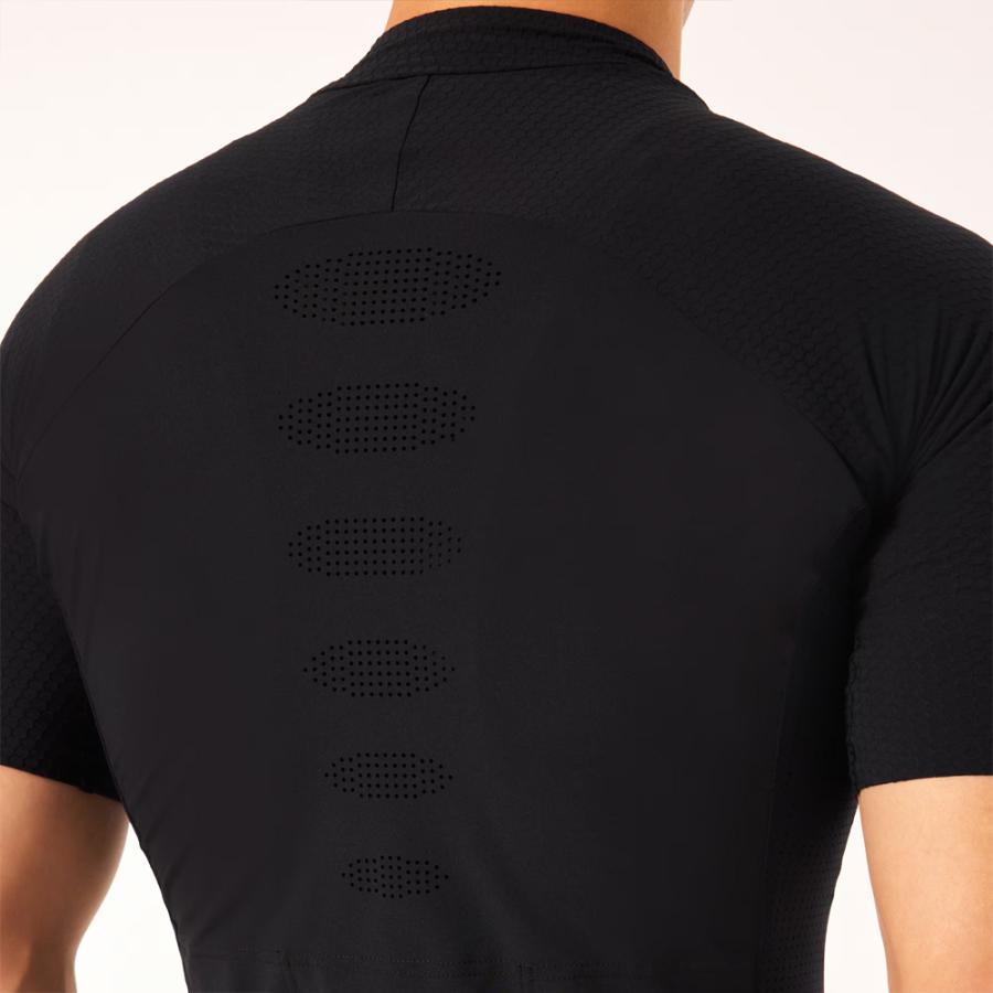 【SALE】オークリー ENDURANCE ULTRA VENTED JERSEY ブラックアウトの画像