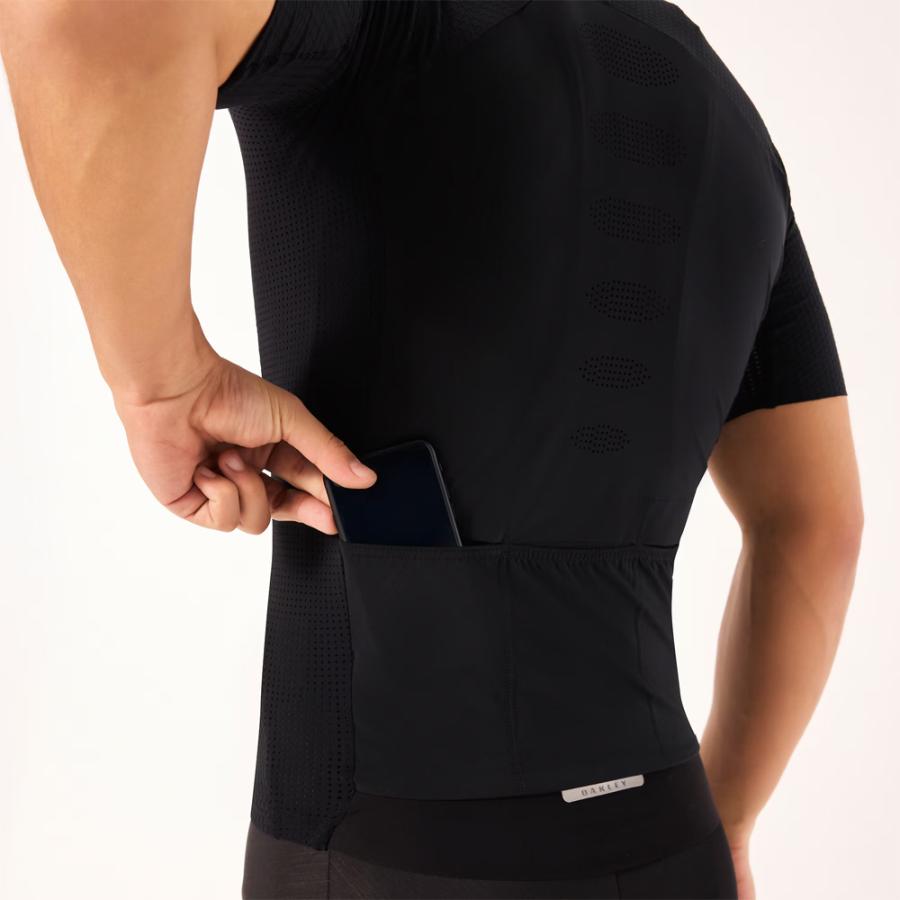 【SALE】オークリー ENDURANCE ULTRA VENTED JERSEY ブラックアウトの画像