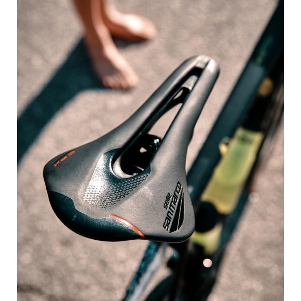 セラサンマルコ レーシング ショートフィット ワイド SELLE SAN MARCO（セラサンマルコ）SHORT FIT RACING WIDE OPEN