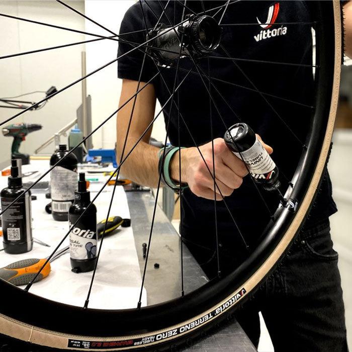 ビットリア ユニバーサル チューブレスタイヤシーラント 250ml