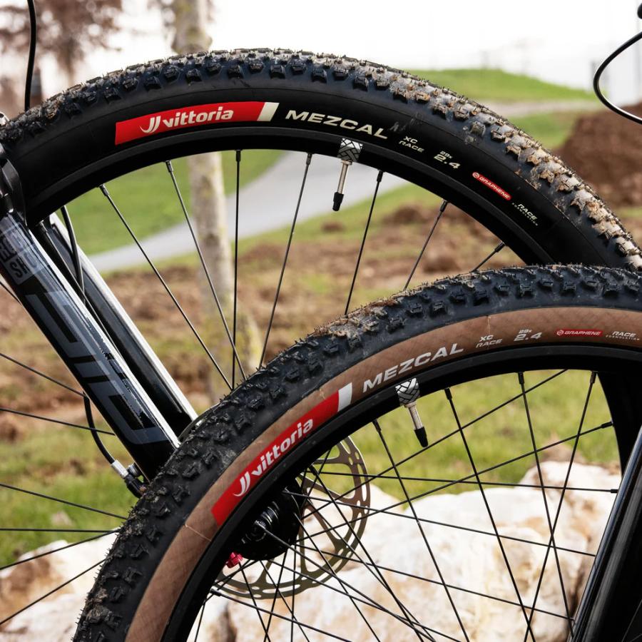 Vittoria Mezcal G2.0 XC-Race チューブレス ビットリア Mezcal G2.0 XC-Race TLR チューブレスレディ 29×2.4(60