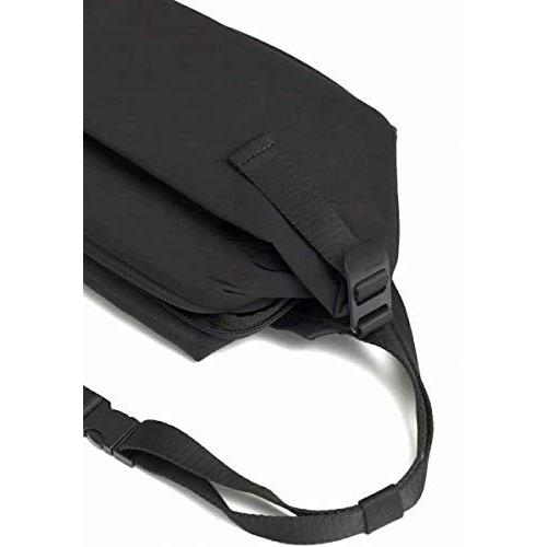コートエシエル] メッセンジャーバッグ Isarau Small Memory Tech