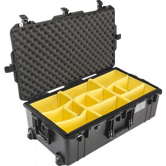 Pelican Air 1615 with Padded Dividers (Black)