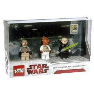 exclusive minifigures