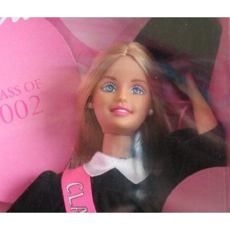 Barbie(バービー) Class of 2002 Special Edition Doll w Black Grad Gown (2001) ドール 人形 フィギュの画像