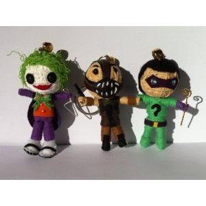 Batman's Villains Triple Set Voodoo String Doll Keychain - The Joker, Bane, The Riddler お人形さん 人 フィギュア本体-フィギュア-ゲーム、おもちゃ