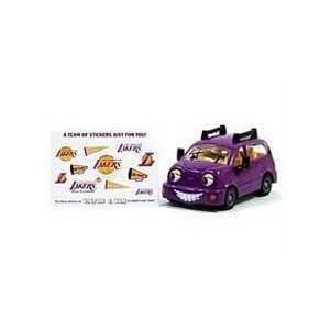 Chevron Cars Victor E. Van Los Angeles Lakers Sports Edition, with Stickers, Limited Release ミニ