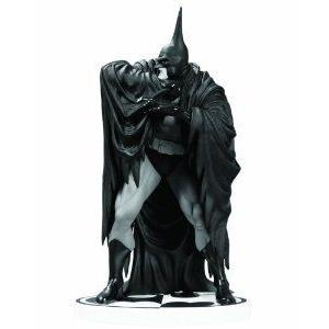 DC Collectibles Batman (バットマン) Black and White: Batman (バットマン) Statue By Kelley Jones Ne