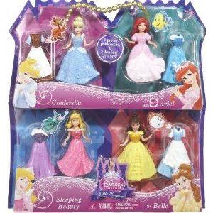 Disney (ウォルトディズニー)Princess Favorite Moments 4-Pack Gift set-Styles May Vary お人形さん あやつり人形 フィギュ フィギュア本体-ゲーム、おもちゃ
