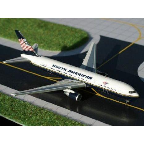 GeminiJets B767-300 North American ドール 人形 フィギュア