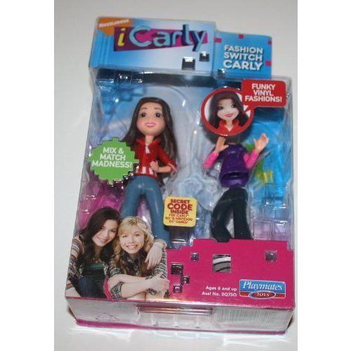iCarly Fashion Switch Carly Red Jacket \u0026 Jeans フィギュア ダイキャスト 人形