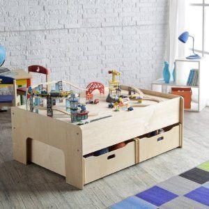 Little Colorado Wood Train Table \u0026 2 Trundles in Natural Lacquer Finish フィギュア おもちゃ 人形