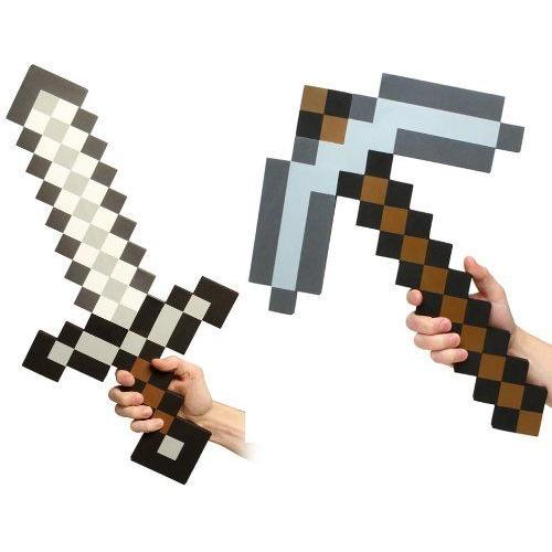 Minecraft Foam Sword \u0026 Pickaxe Combo Set Of 2 フィギュア ダイキャスト 人形