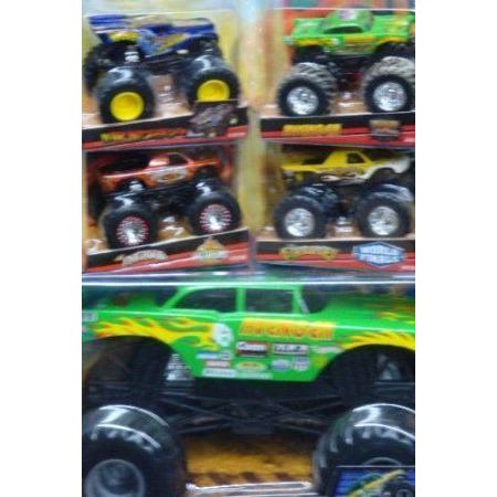 Monster Jam ダイキャスト Tour Pack Avenger 1/24 With War Wizard Destroyer Matador Avenger 1/55 ス