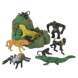 Rhode Island Novelty Jungle Bucket PVC Animals Playset