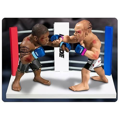 Round 5 UFC / PRIDE Versus Series 1 SPECIAL EDITION Action Figure 2Pack Quinton Rampage Jackson Vs