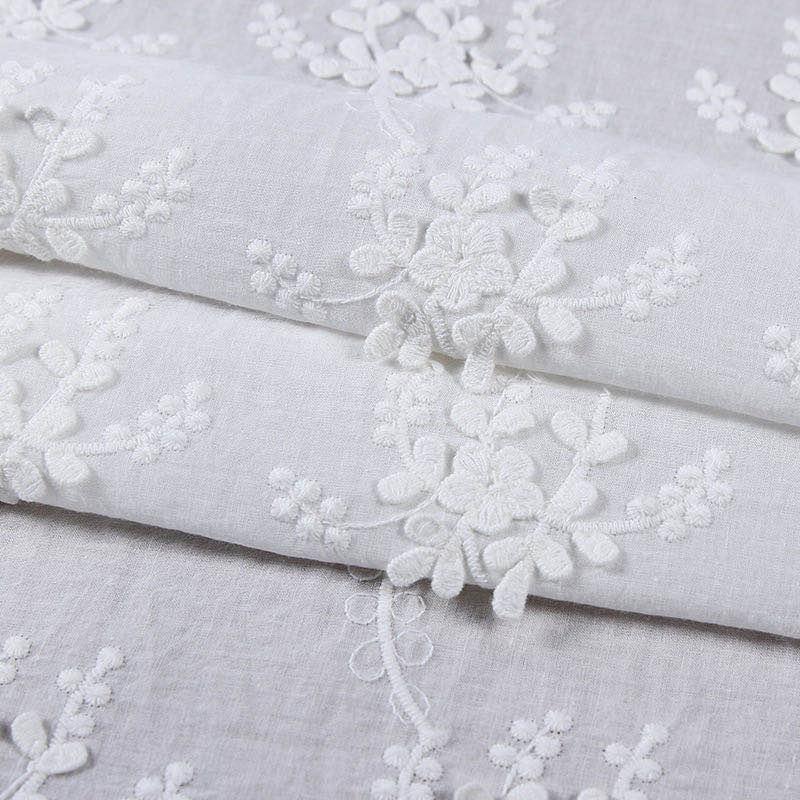 綿レース生地 マスク用生地 綿100% A012 カット 立体花柄 立体刺繍 コットンレース ワークレース 130cm*50cm |  | 02