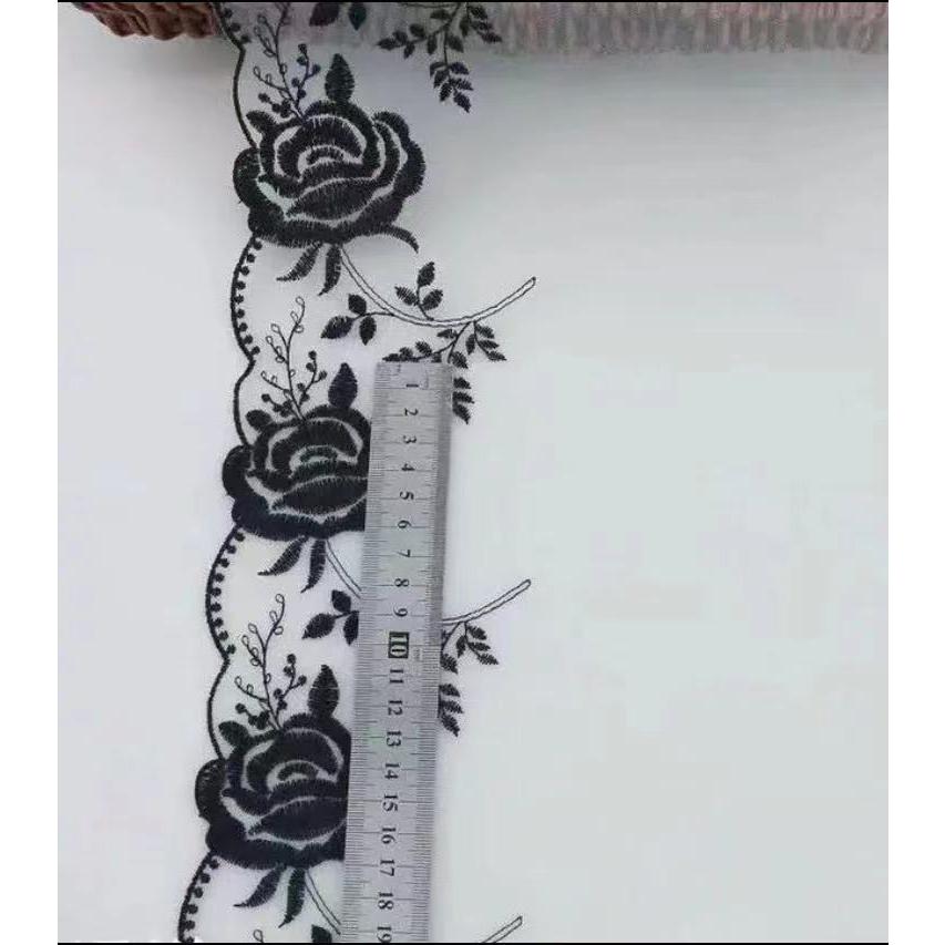 ブレード DIY 黒花柄+ミントグリーン生地 綿レース 手芸用 縁飾り パイピングテープ チュールレース 手作り 生地 ハンドメイド 4m B052 |  | 02