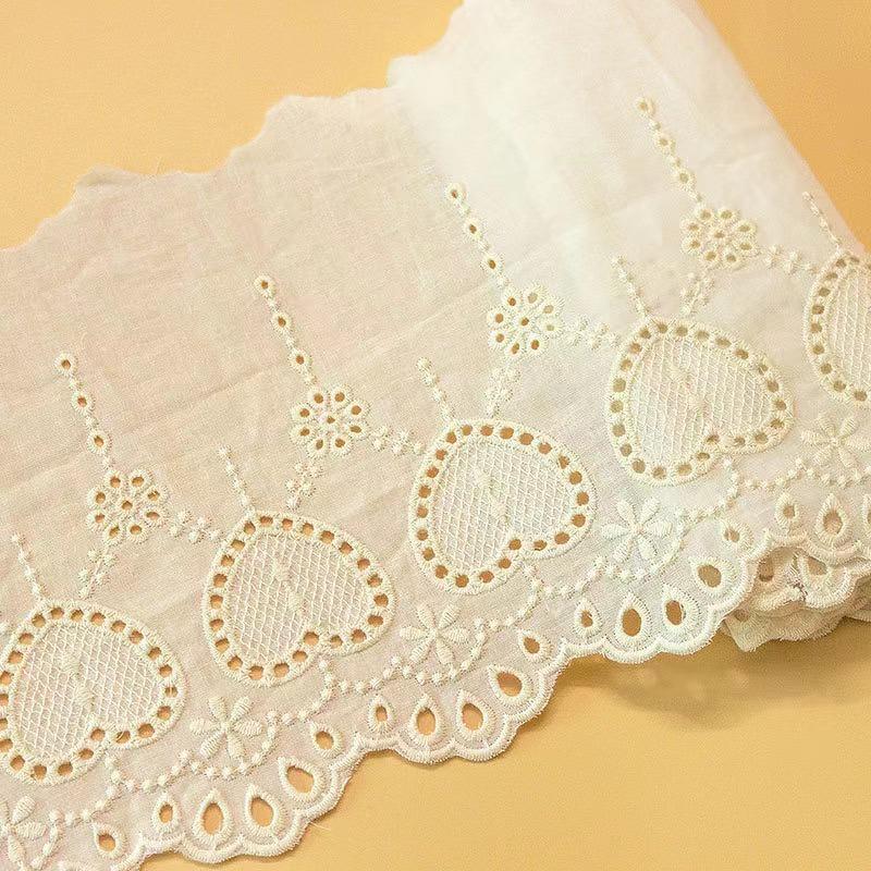 綿レース 幅広 手芸用 手芸 レース生地 刺繍 レース 布 レーステープ パイピングテープ 花柄 手作り ハンドメイド diy 幅約18cm 単位2m B288 |  | 04