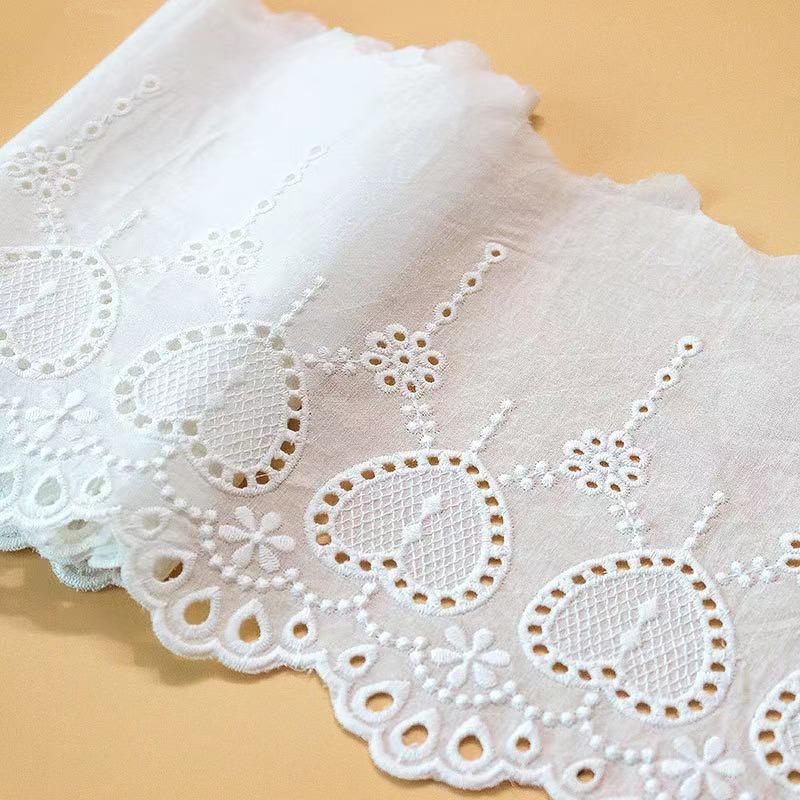 綿レース 幅広 手芸用 手芸 レース生地 刺繍 レース 布 レーステープ パイピングテープ 花柄 手作り ハンドメイド diy 幅約18cm 単位2m B288 |  | 05